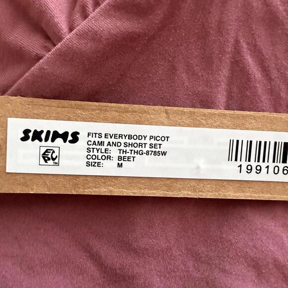 NWT Skims Fits Everybody Picot Cami - Beet - Size Medium - Picture 4 of 7